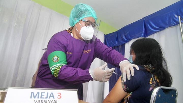 Bali vaccinated before reopening borders