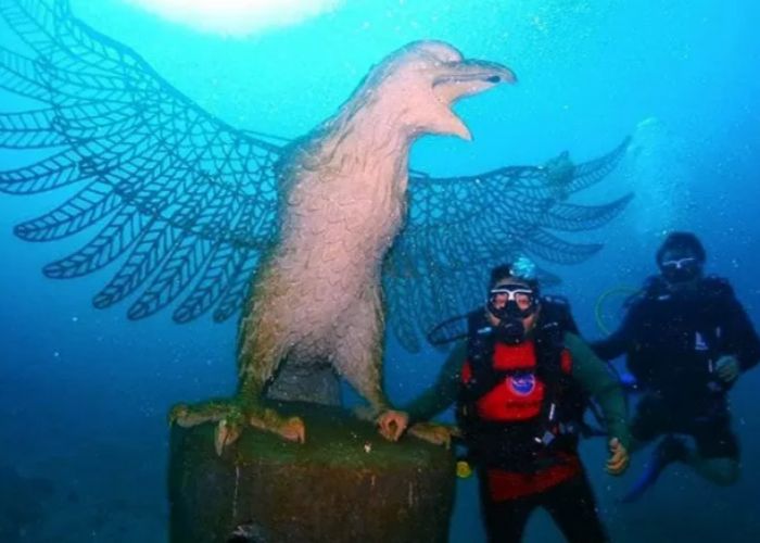 Nusa Dua newest underwater tourist attraction